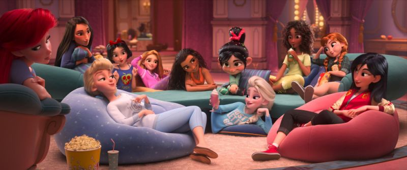 Here’s a quick glimpse of the relaxed outfits.
